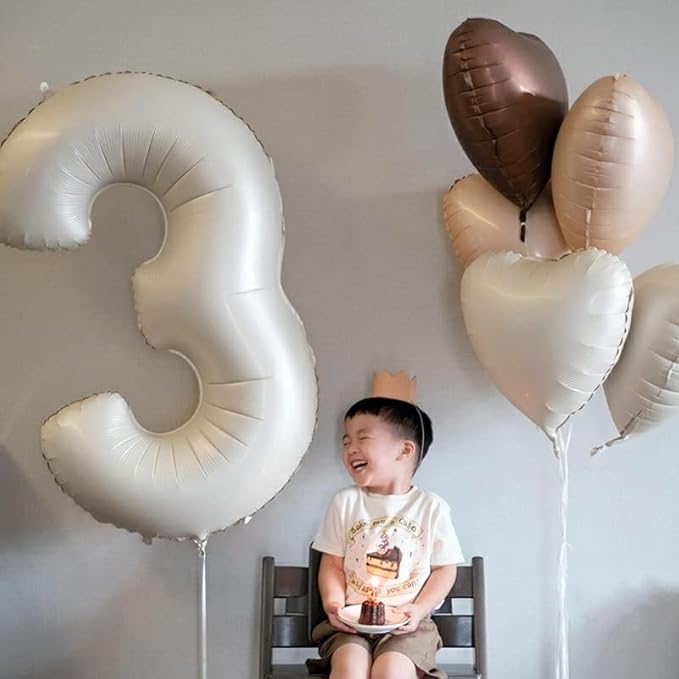 18 Inch Heart Balloons Foil Mylar Helium Balloons for Birthday Party Wedding Decorations Valentines Day Engagement Celebration Holiday Show Decorations (LOVE 8 Pcs)