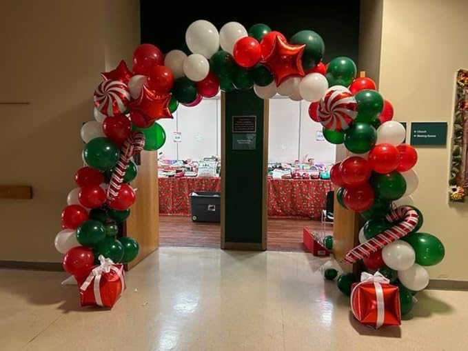 Leesoot Christmas Balloons Arch Decorations 113pcs Red Green White Balloons for Party Gift Star Candy Cane Balloons Indoor Outdoor Decor Christmas Balloon Garland Arch Kit