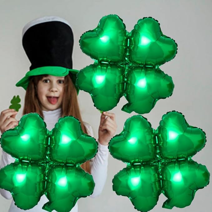 St. Patrick's Day Balloons Four-leaf Clover Balloons Four Leaf Balloon for St. Patrick's Day Party Decorations St. Patrick's Day Themed Party St. Patrick's Day Decorations Decor Supplies 3pcs