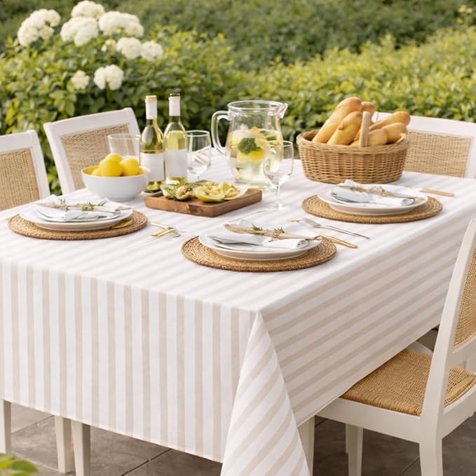 Party Dimensions Made in Italy Cloth-Like Disposable Tablecloth for Rectangle Tables, Premium Airlaid Linen-Feel Table Cover, Luxury Tablecloth for Parties, Events & Weddings, Elegant Striped Design