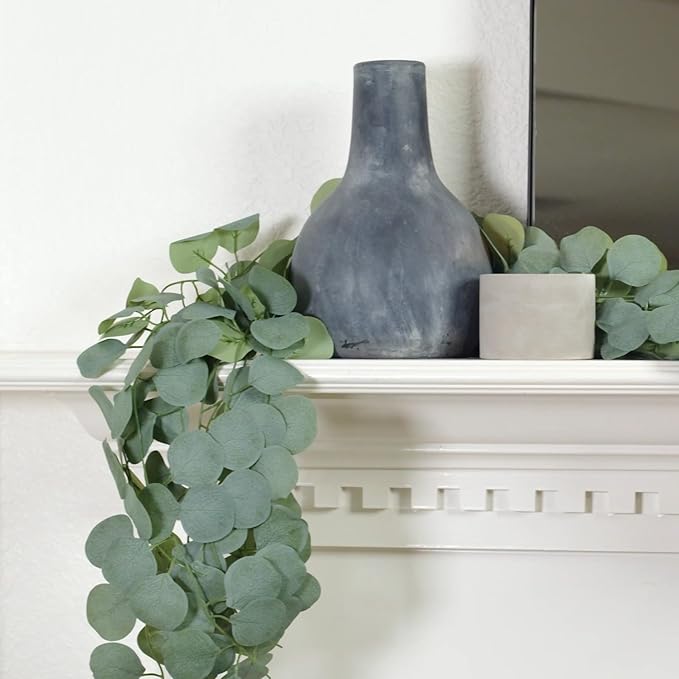 CQURE 96Pcs Eucalyptus Garland,Artificial Eucalyptus Leaves Table Greenery Garland Wreath Vines for Wedding Party Table Fireplace Home Decor