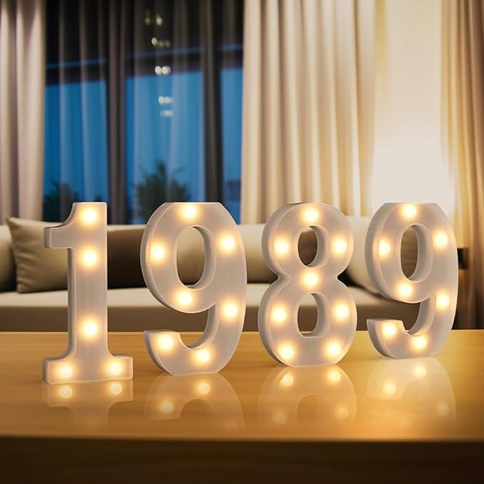 Marquee Numbers Light up Numbers, 0-9 Number Battery Powered LED Light, White Plastic Numbers Sign, Night Light Number Decor for Graduation Engagement Wedding Baby Shower Birthday (Number 8)