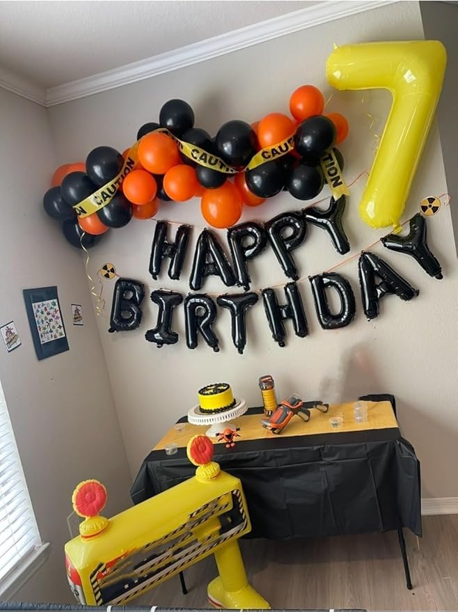 Balloon 8 Numbers, 40 Inch Yellow Foil Large Ballon for Women And Men, Balloons Decoration for Happy 8 18 28 80 Birthday, Wedding Anniversary, New Year, Halloween Party Decoration