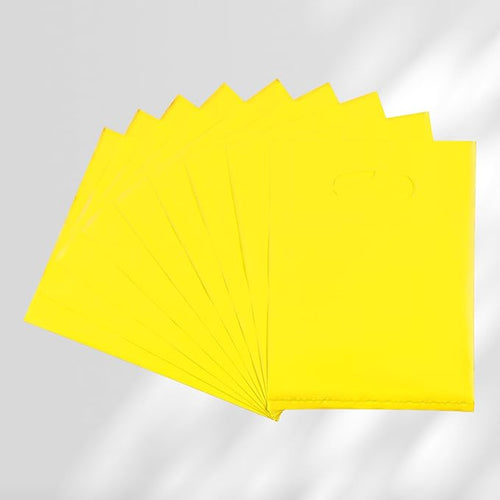 100 PCS Yellow Small Gift Bags, 6"x8" Merchandise Bags for Small Businesses, Goodie Bags Party Favor Bags for Kids, Treat Bag Retail Bag with Handle for Kids Birthday, Christmas