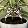 2Pcs Skeleton Plant Pot Decor Wooden Hand Garden Lawn Stakes Funny Adornment Flower Pot Halloween Decorations