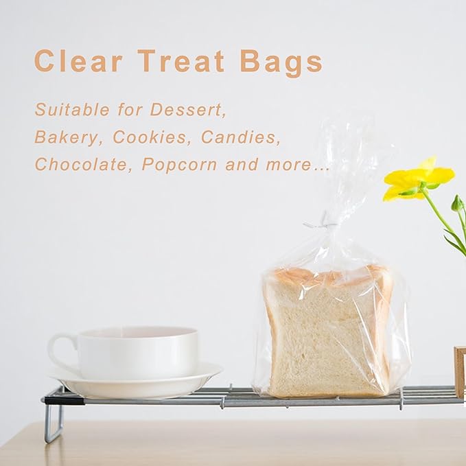 Aegero Cello Cellophane Treat Bags, 200 Pcs 6x10Inches Clear Cellophane Bags with 200 Twist Ties for Gift Wrapping,Packaging Candies,Dessert,Bakery,Party Favors