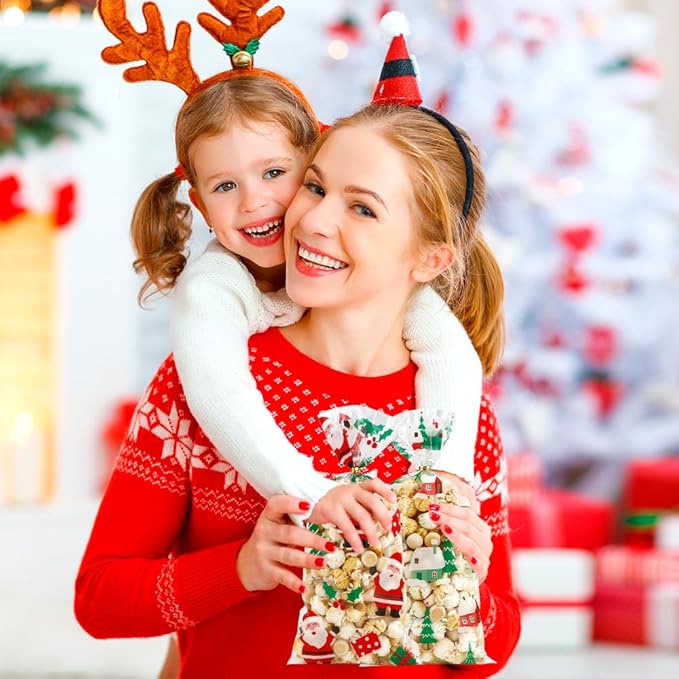 eowqeiur 100 PCS Christmas Cellophane Treat Bags(5x11 Inch) with Ties Plastic Santa Goodie Candy Cookie Loot Gifts Bags Bulk Pouches for Christmas Party Favors Supplies Decorations Holiday Xmas Decor