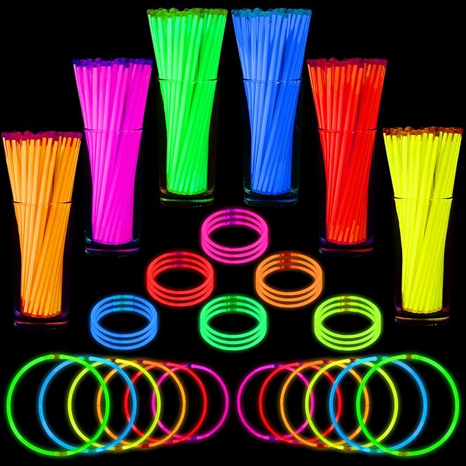 Mega-L 200 Pcs Glow Sticks Bulk Party Pack, Glow in the Dark Party Supplies, 8" Ultra Bright Glow Necklaces and Bracelets with Connectors for Neon Glow Birthday Pool Party, New Years Eve Party Favors