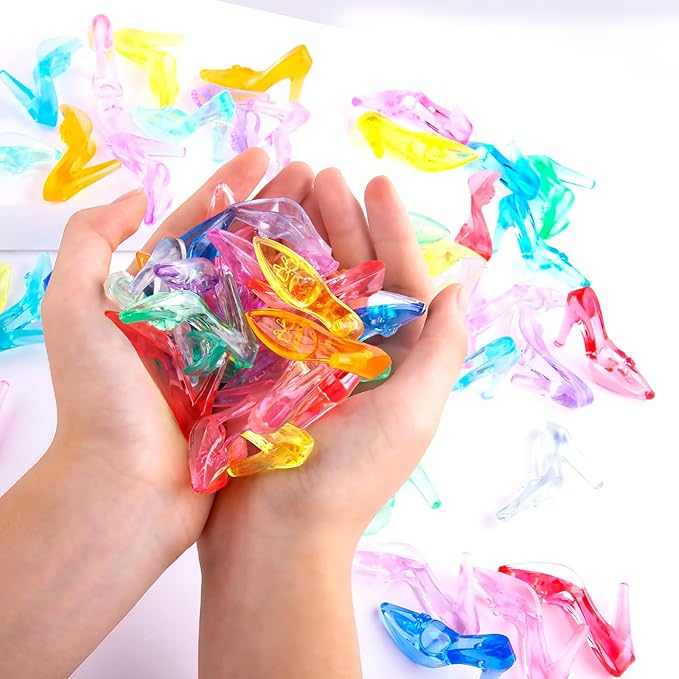 Niceup 75pcs Small Princess Glass Slippers 2in Plastic Crystal High Heel Shoes Toy for Princess Party Favors Doll House Decorations Cupcake Toppers Girls Craft Trinkets Pinata Fillers Hide Seek Toys