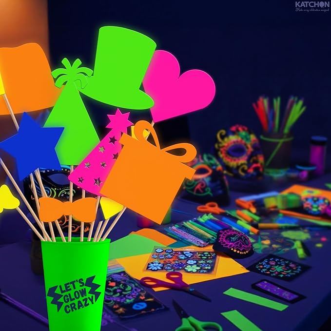 KatchOn, Glow in The Dark Photo Booth Props – Pack of 30 | Neon New Years Photo Booth Props, New Years Eve Party Supplies 2026 | Glow in The Dark Party Supplies | Neon Birthday Party Decorations