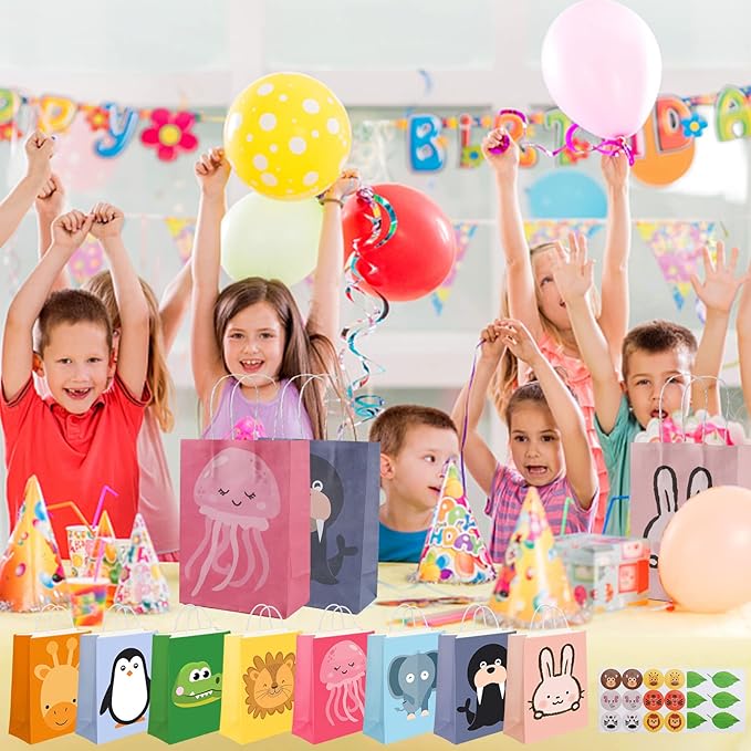 24 Pack Animal Party Favor Bags,Kids Goodie Bags for Birthday Party,Animal Goodie Treat Bags,Colorful Paper Gift Bags with Handles,Candy Bags for Kids Jungle Animals Theme Party Supplies 8 Designs