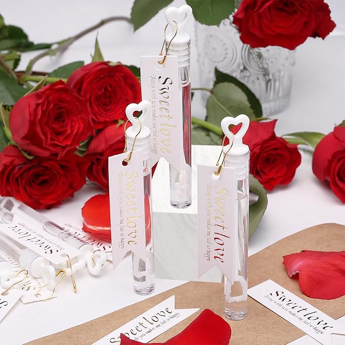 32Pcs Wedding Bubble Wands Bulk(White Heart Top), Mini Bubble Party Favors, Valentine's Day, Anniversary Supplies, Wedding Send Off, Gift Box Decoration, Goody Bag Stuffers Filler for Couple Guest Kid