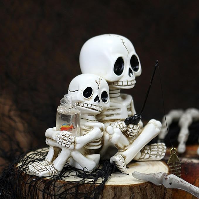 Halloween Skeleton Garden Statue Outdoor Halloween Decor, 2 Pack Gothic Decor Skeleton Plant Decorations for Pots, Cute Ghost Figurine Resin Sculpture for Desk Garden Patio Lawn Yard (D)