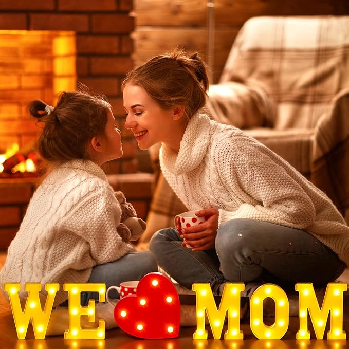 Honoson 6 Pcs Mothers Day Decorations We Love Mom Heart LED Lights up Sign Table Decoration for Mom Birthday Gifts Mothers Day Party Decoration
