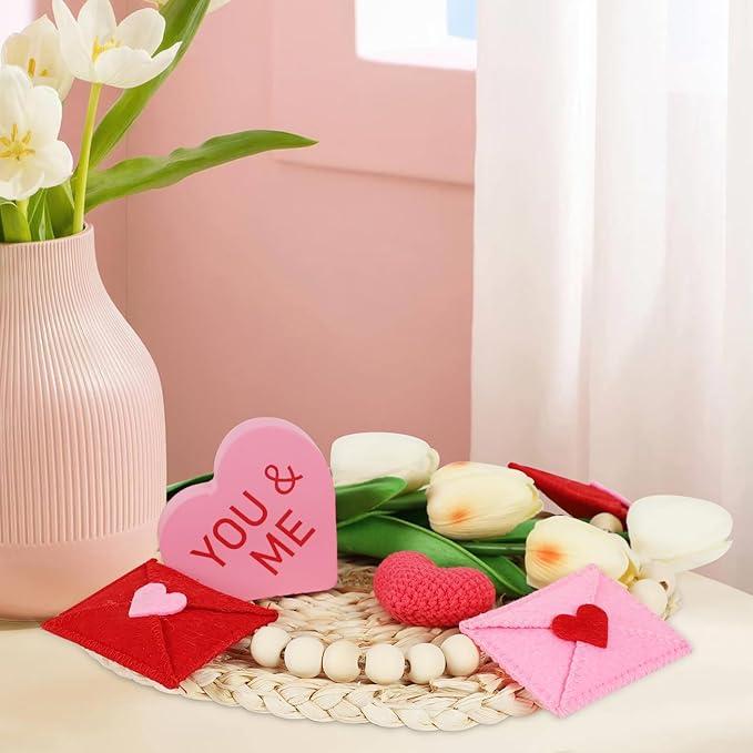 DAZONGE Retro Valentines Day Decor, Felt Envelope Wood Bead Valentines Garland Banner, Valentine’s Day Banner for Wedding, Anniversary Decor