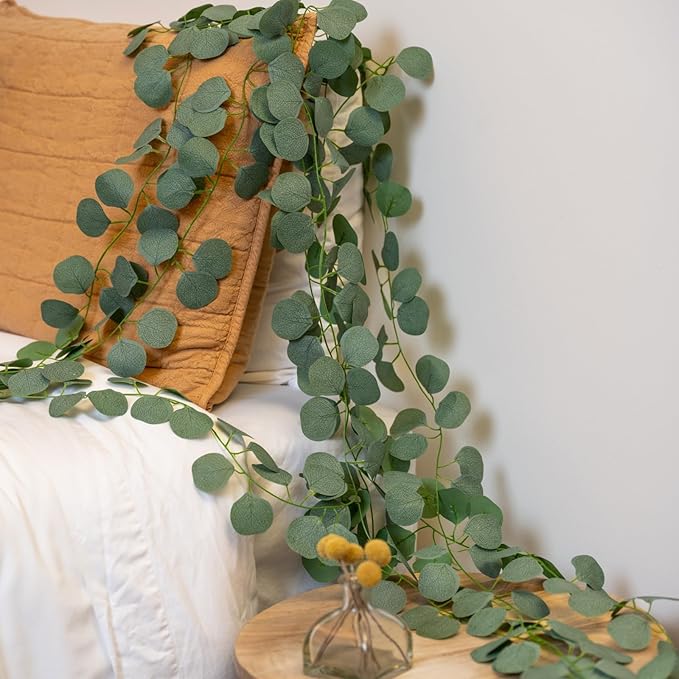 CQURE 66Pcs Eucalyptus Garland,Artificial Eucalyptus Leaves Table Greenery Garland Wreath Vines for Wedding Party Table Fireplace Wall Room Decor