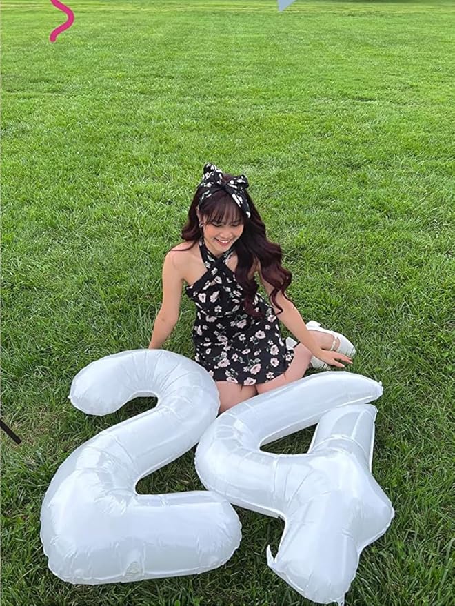 40 Inch Number 7 Balloon, White Seven Birthday Decor, 7 17 27 70 Year Old Balloon Number for Engagement, Wedding, Graduations