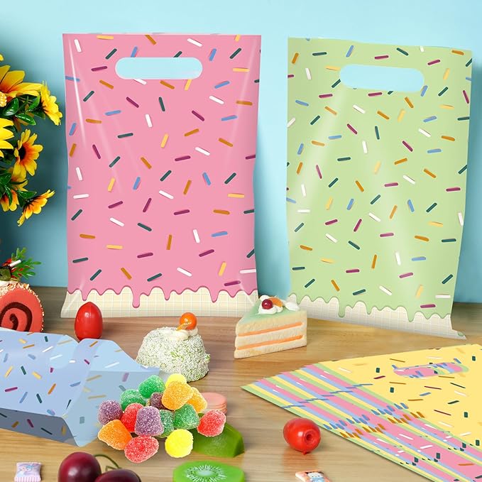 Hallswl 50pcs Ice Cream Party Favor Plastic Treat Bags,Ice Cream Candy Bag,4 Color Sprinkles Goodie Bag for Icecream Theme party decorations and Summer Birthday Party Supplies