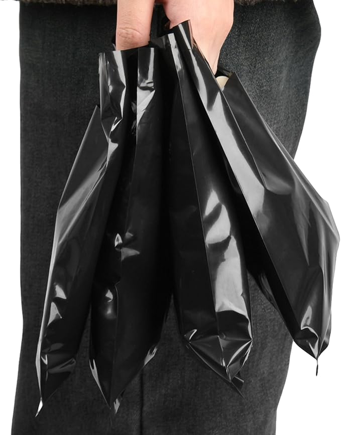 100 PCS Black Small Gift Bags, 6"x8" Merchandise Bags for Small Businesses, Goodie Bags Party Favor Bags for Kids, Treat Bag Retail Bag with Handle for Kids Birthday, Christmas