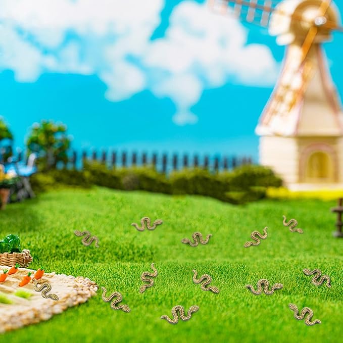 200 Pieces Halloween Mini Snakes Mini Halloween Figurines Tiny Resin Snakes Micro Fake Snakes for Dollhouse Fairy Garden Micro Landscaping Decoration