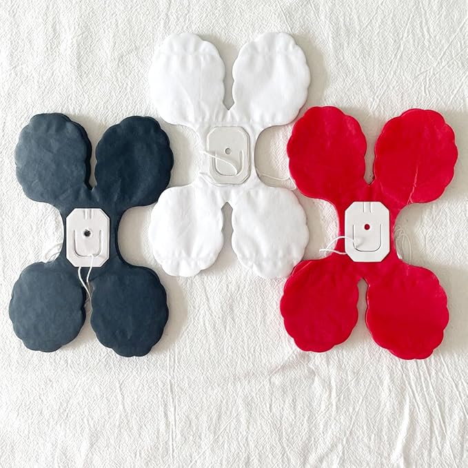 10PCS Four Leaf Clover Paper Flowers Garland Decorations Four Leaf Clover Paper Banner Tissue Paper Streamers Reusable Hanging Garland for Wedding Party Backdrop Home Decor(White Black red kit)