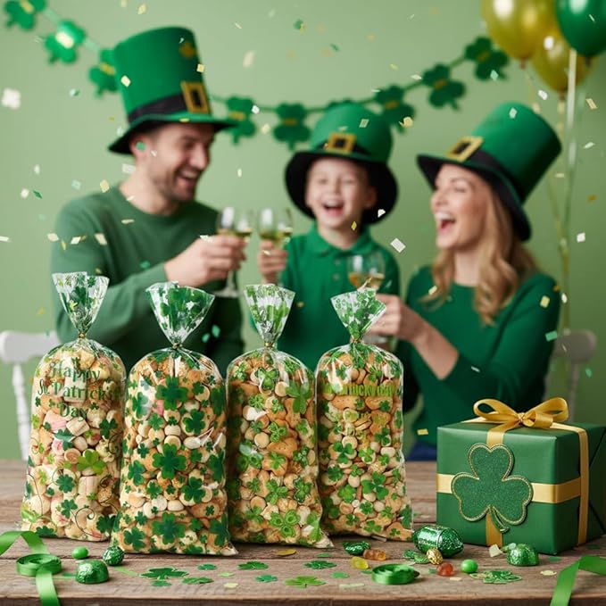eowqeiur 100 PCS St Patricks Day Treat Bags(5x11 Inch) Green Shanrock Cellophane Bags for Cookie Candy Goodie Goody Snack Gifts Wrap Clover Spring Baggies Pouch St Patricks Party Favors Supplies