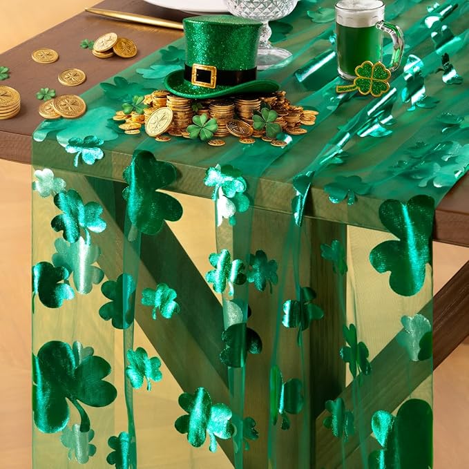 Socomi Green Lucky Shamrock St. Patrick's Day Table Runner Gauze Seasonal Spring Holiday Dining Table Decoration for Home Party Decor 1pc