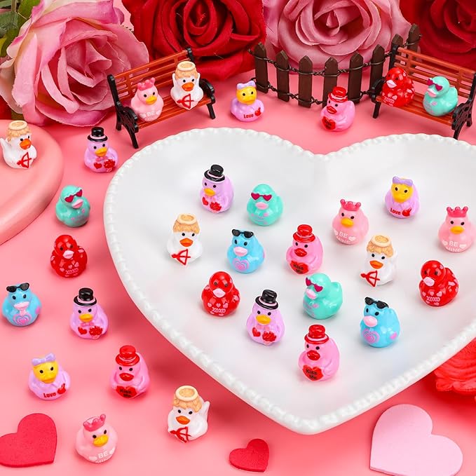 200 Pcs Valentine's Day Mini Resin Ducks 8 Style Bulk Love Heart Duck Figures to Hide for Valentines Gifts Home Tabletop Garden Miniature Landscape Cake Birthday Party Decor