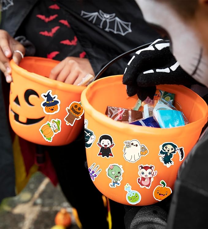 Halloween Party Favors, Halloween Stickers, 100 PCS Non Repeating Vinyl Waterproof Stickers for Teens, Hall-oween Decorations Games Treats Classroom Crafts Gifts Party Supplies