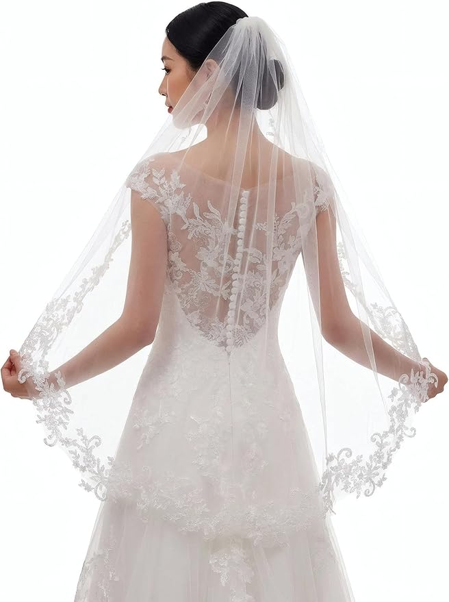 White Short Wedding Veil Pearl Rhinestone Bride Veils Bridal Veils Bachelorette Party Veil for Brides and Women