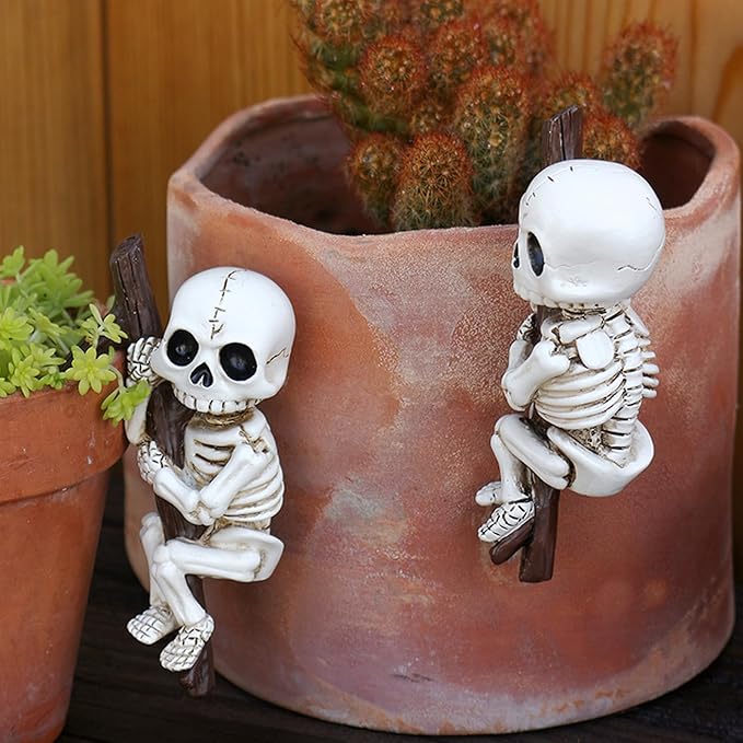 Halloween Skeleton Garden Statue Outdoor Halloween Decor, 2 Pack Gothic Decor Skeleton Plant Decorations for Pots, Cute Ghost Figurine Resin Sculpture for Desk Garden Patio Lawn Yard (C)