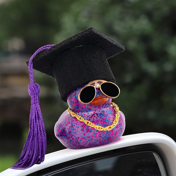 wonuu Car Dashboard Decor Graduation Hat Color Rubber Duck, Car Ducks Ornaments with Mini Graduation Hat Necklace Sunglasses (Glitter, Dark Purple)