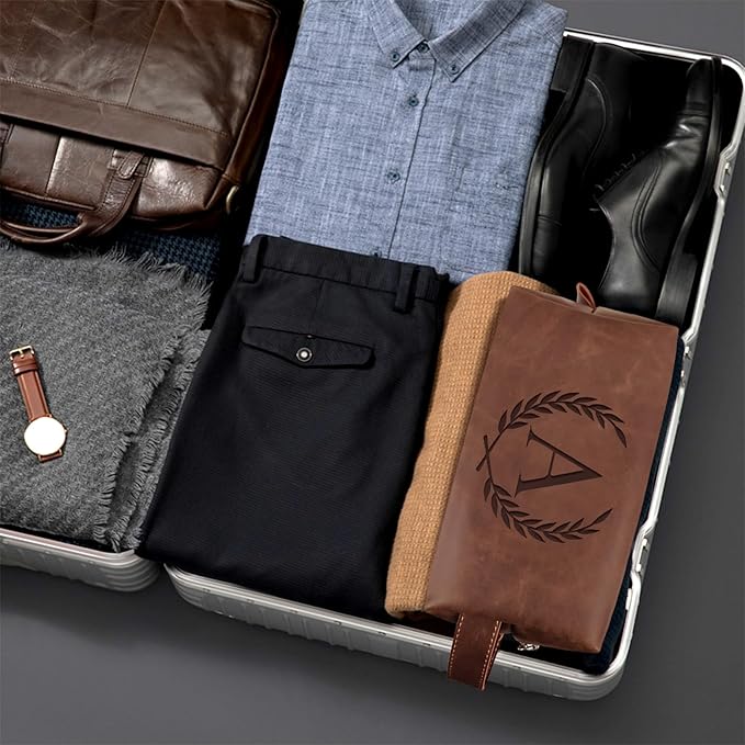 Personalized Mens Toiletry Bag Groomsmen Gifts Best Man Proposal Gifts Bachelor Party Favor, Waterproof PU Leather Shaving Bag for Toiletries Accessories Travel Essential, Reddish Brown B
