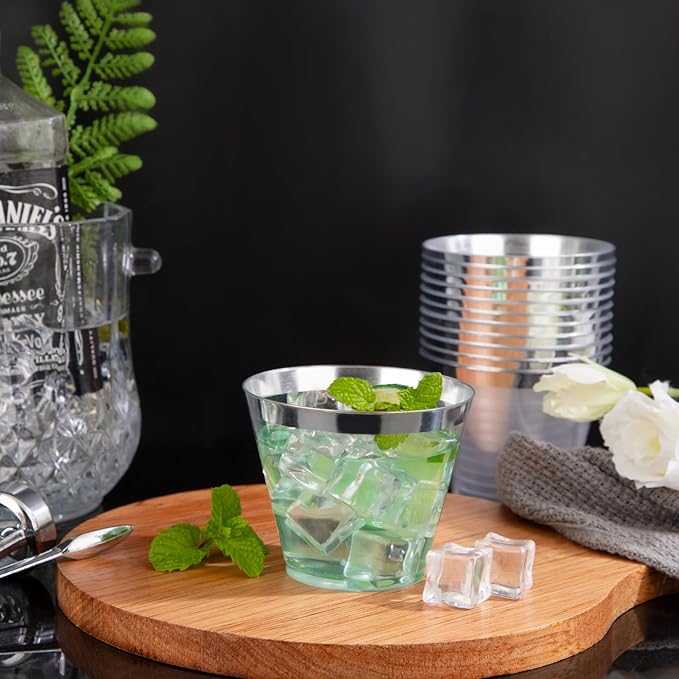 Hioasis 200Pcs 9OZ Clear Plastic Cups with silver Trim - Plastic Disposable Cups, Heavy Duty & BPA-free for Party, Wedding, Celebration