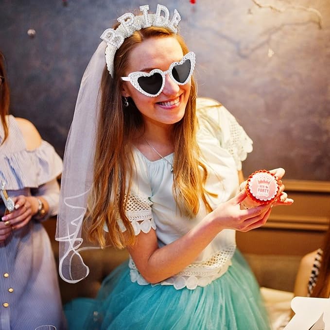 Jaciya Pearl Bride Headband with Veil