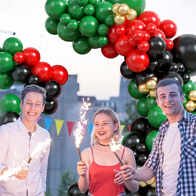 126Pcs Balloon Garland Kit Red Green Black, Different Sizes Red Black Dark Green Balloon Arch Kit Metallic Gold Balloons, Red Black Green Latex Balloons for Birthday Christmas New Year Party Decor