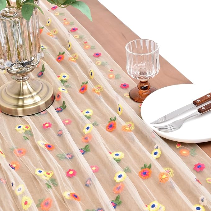 Joanlody 3pcs Champagne Embroidery Daisy Spring Summer Table Runner 10ft Florals Seasonal Easter Tulle Table Runner Holiday Kitchen Dining Table Decoration for Home Party Indoor