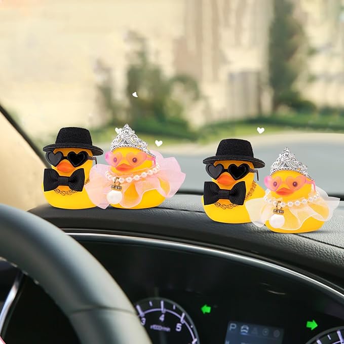 wonuu Pair Set of 2 Bride and Groom Rubber Ducks for Wedding Favors, Party Favors, Ceremony Gift Set, Marriage Souvenir, Marry Blessings, Aniversary Present, White Dess with Veil&Soft Top Hat