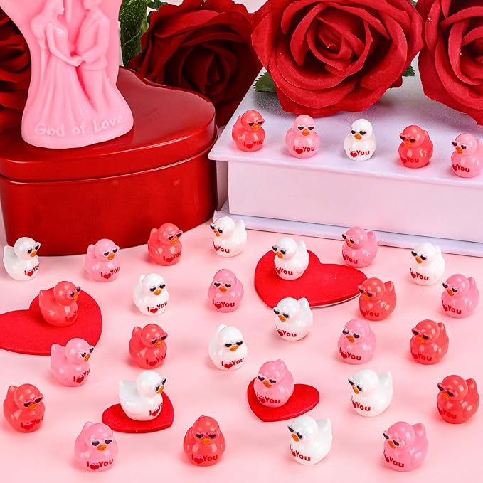 120 Pcs Valentines Day Resin Mini Ducks Valentine's Day Red Pink White Letter Tiny Resin Ducks Bulk Tiny Miniature Duck Figures for Home Tabletop Micro Garden Landscape Decoration Craft Party Favors