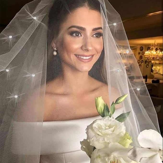 White Short Wedding Veil Pearl Rhinestone Bride Veils Bridal Veils Bachelorette Party Veil for Brides and Women