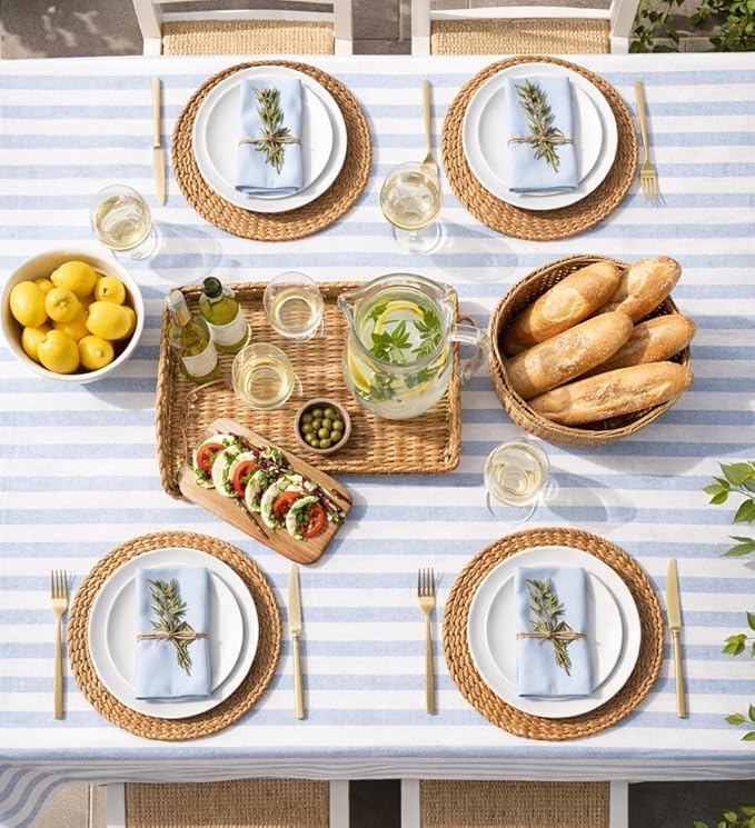 Party Dimensions Made in Italy Cloth-Like Disposable Tablecloth for Rectangle Tables, Premium Airlaid Linen-Feel Table Cover, Luxury Tablecloth for Parties, Events & Weddings, Elegant Striped Design