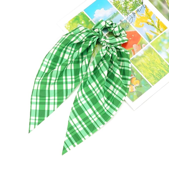 St.Patrick's Day Hair Ties for Woman Girls Green Plaid Shamrock Ribbon Hair Scrunchies Elastic Irish Lucky Leaf Hair Tie St.Patricks Party Supplies Hair Accessories 2PCS
