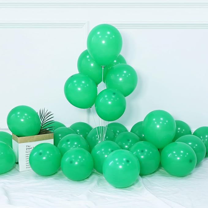 Soccer Party Decorations, 150PCS Soccer Balloons Arch Garland Kit Green White Black Balloons for Boys Soccer Players Sports Theme Birthday Decorations