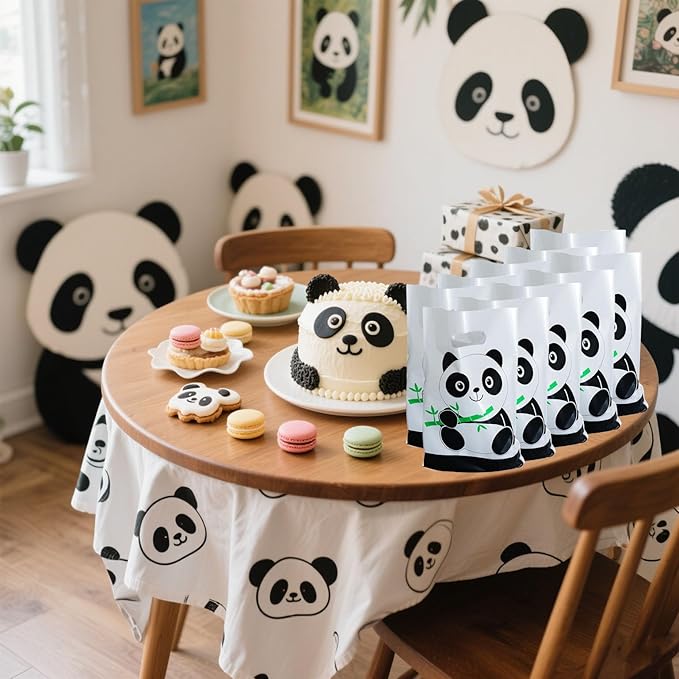 YYaaloa 30pcs Goodie Bags Party Favor Bags Plastic Candy Gift Bags Bulk for Birthday Baby shower Return Gift (Panda 30pcs)