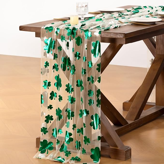 Socomi Green Lucky Shamrock St. Patrick's Day Table Runner Gauze Seasonal Spring Holiday Dining Table Decoration for Indoor Outdoor Home Party Decor 1pc