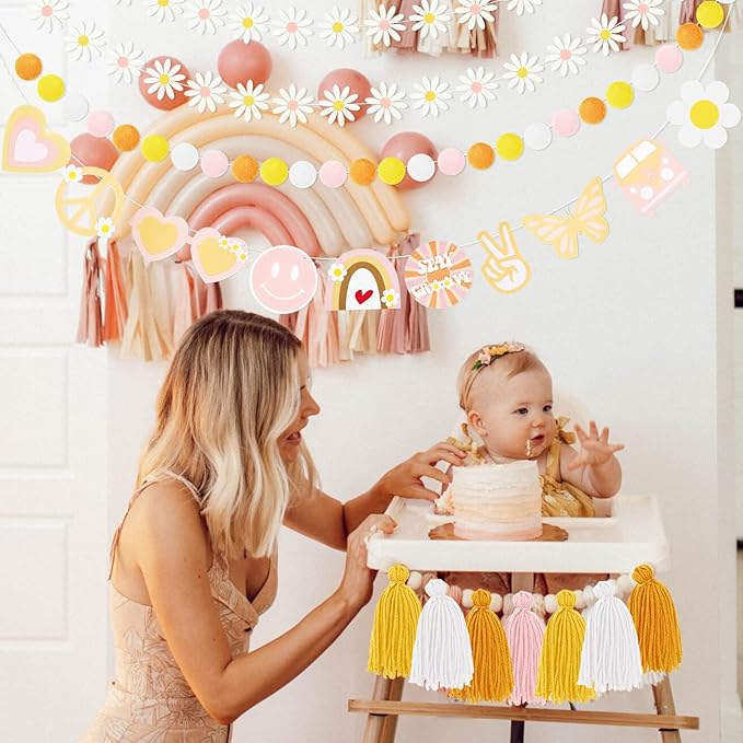 Groovy Party Decoration Garland 5Pcs, Groovy Hippie Banner Daisy Boho Tassel Garland Decor, Pre Strung Pom Pom Spring Party Supplies Hippie Party Decorations for Wall Window Home Room
