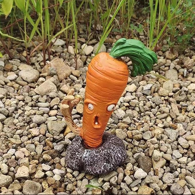 Halloween Vegetable Zombie Statue,Realistic Carrot Potato Zombie Garden Sculpture,Halloween Garden Decor,Outdoor Decorations for Patio Yard Walking Dead Zombie Gnome Graveyard Décor (Carrot（A）)