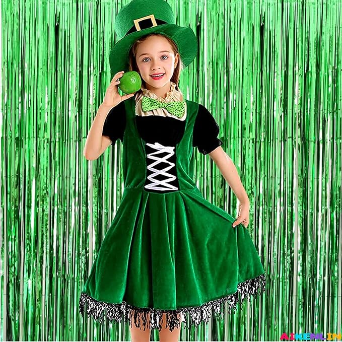 4 Pack 3.3Ft x 6.6Ft Green Foil Fringe Curtain Backdrop, Metallic Tinsel Foil Fringe Streamers Curtains Background for Photo Booth, Birthday, Wedding, Halloween, Christmas Party Decoration