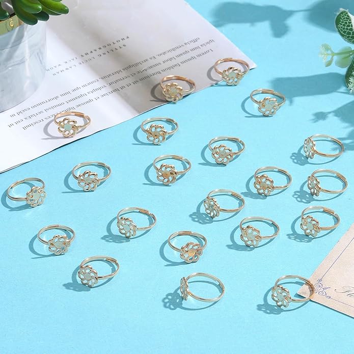 NEWITIN 120 Pieces Fake Rings Diamond Engagement Rings Silver Ring for Bridal Shower Party Game Wedding Table Decorations