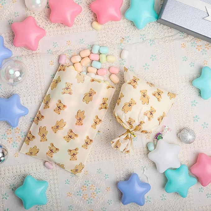 Docvania Bear Cellophane Treat Bags Plastic Gift Bag 100 pcs 5 X 7 Bear Cookie Bags with Ties Goodie Candy Bag Suitable for Mother's Day, Valentine's Day, and Holiday Parties
